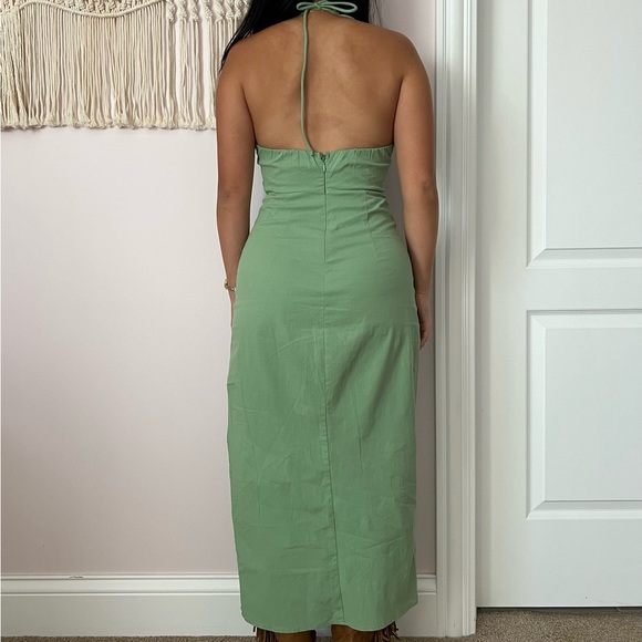 NWOT Abercrombie Green Halter Keyhole Maxi Dress🌿 - Picture 2 of 3